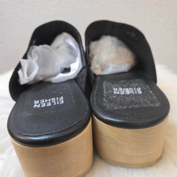Eileen Fisher Black Leather Clogs - New - Picture 5 of 9